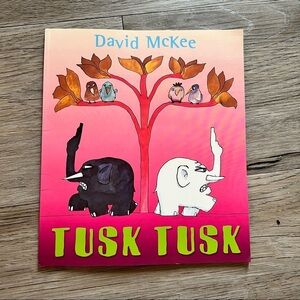 📚 3/$10 Books 📚​